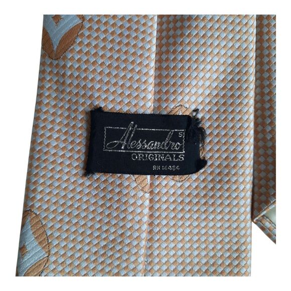 Alessandro Originals Vintage Extra Wide Beige and White Geometric Tie - Picture 2 of 5